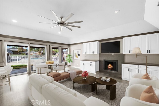 Foto del edificio - 22400 Canyon Club Dr