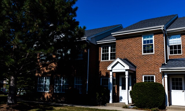 Foto principal - 10 Astoria Ct
