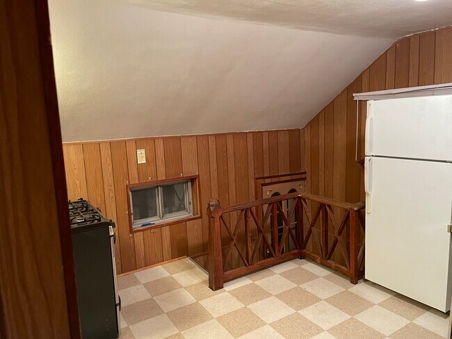 Foto del edificio - 702 W 6th Ave