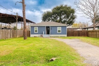 Building Photo - 5415 Avenue N