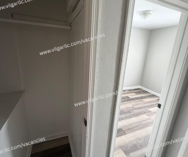 Building Photo - Newly Renovated 2-Bedroom • 1-Bathroom Home