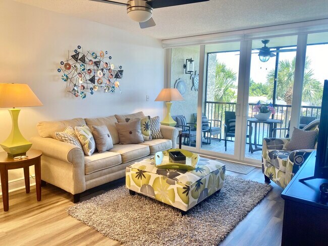 Foto del edificio - 18 Royal Palm Way