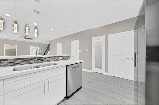 Foto del edificio - 5807 Southmund St