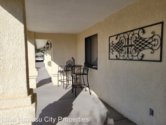 Building Photo - 3 br, 2 bath House - 1690 Palomino Ln