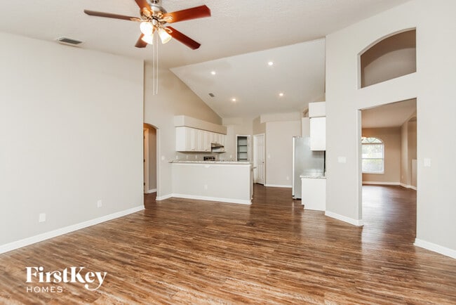 Building Photo - 901 Beryl Dr