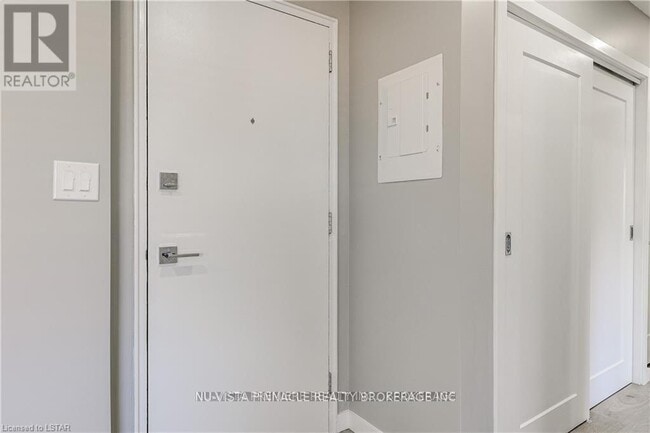 Photo du bâtiment - 1176 Hamilton Rd