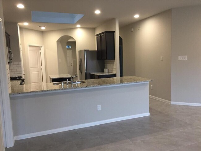 Building Photo - 3007 Erickson Manor Ct