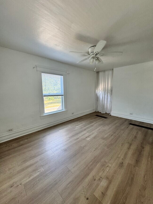 Foto del edificio - 435 N Pine St