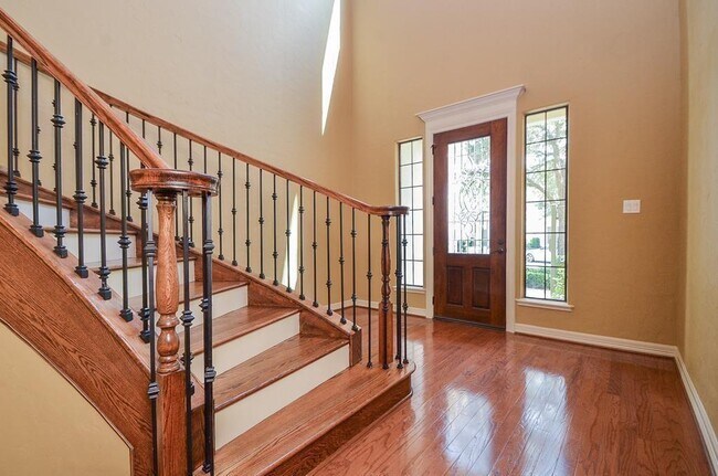 Foto del edificio - 19 Sweetwater Ct