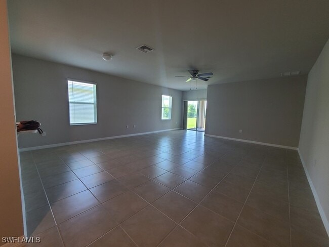 Building Photo - 3153 Cozumel Ct