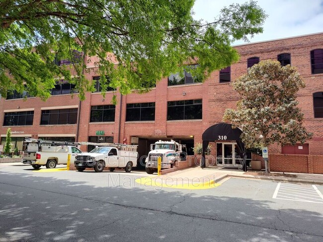 Building Photo - 310 Arlington Ave