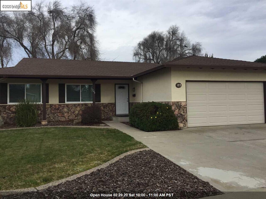 103 E Lake Dr, Antioch, CA 94509 House for Rent in Antioch, CA