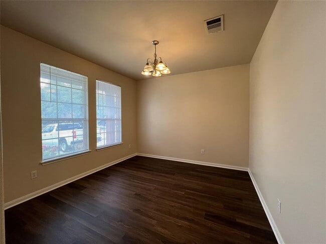 Building Photo - 1209 Augusta Bend Dr