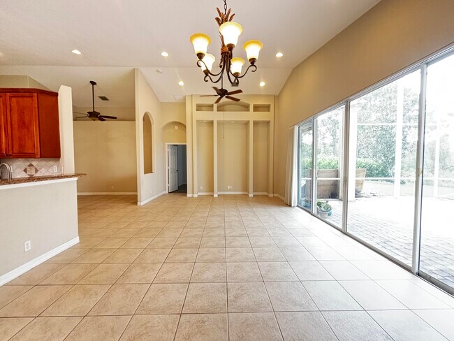 Foto del edificio - 2679 SE Castle Pine Pl