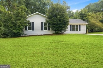 Building Photo - 210 Meadow Run