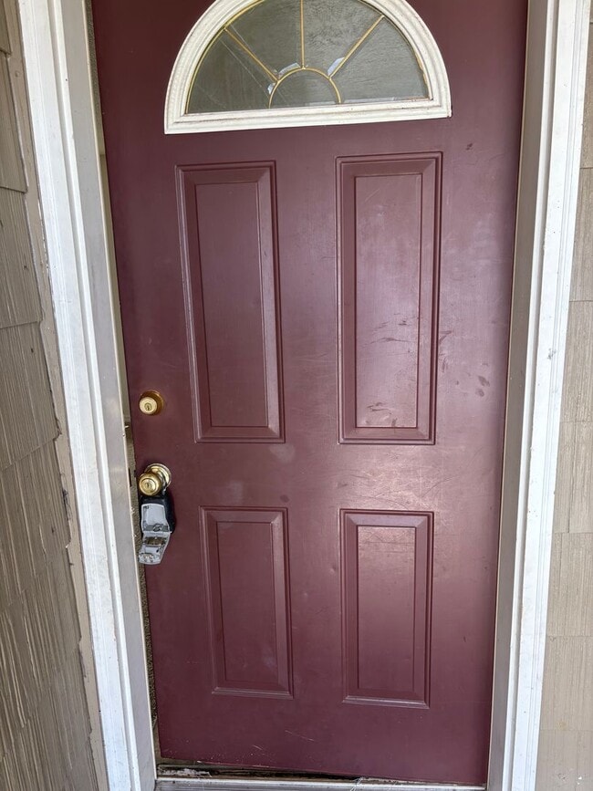 Foto del edificio - 2061-2061 NE Wolverine Loop