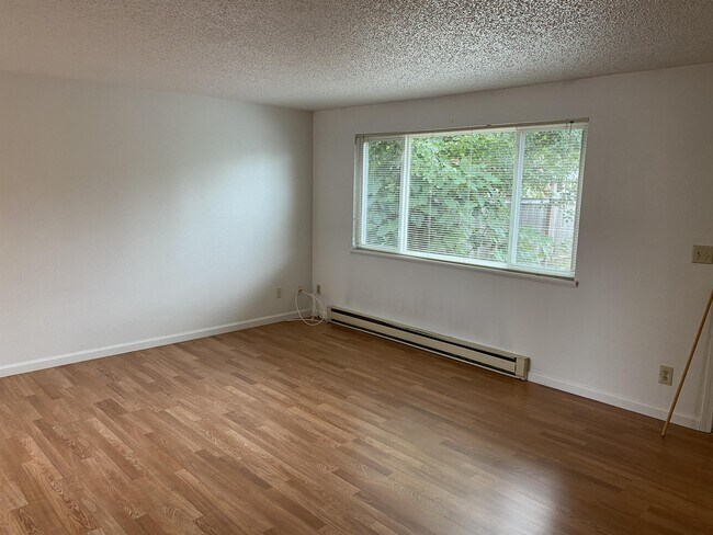 Foto del edificio - 7425 SE Henry St