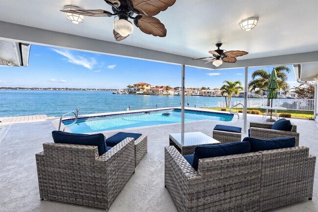 Foto del edificio - 615 Harbor Is