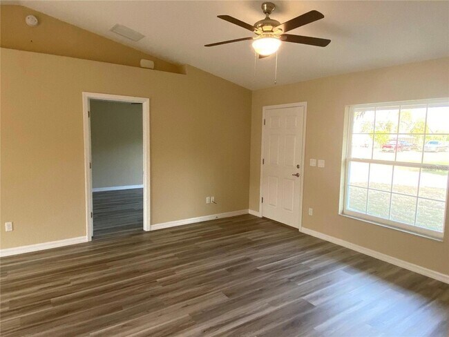 Foto del edificio - 1836 NW 21st Ct