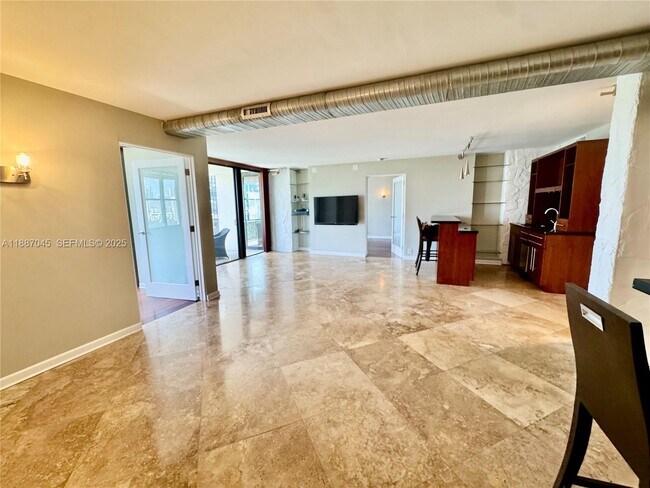 Foto del edificio - 1901 Brickell Ave