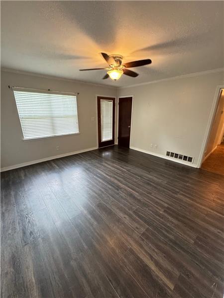 Building Photo - 141 Van Nuys Blvd
