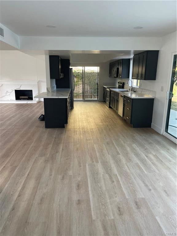 Building Photo - 3062 Inverness Dr