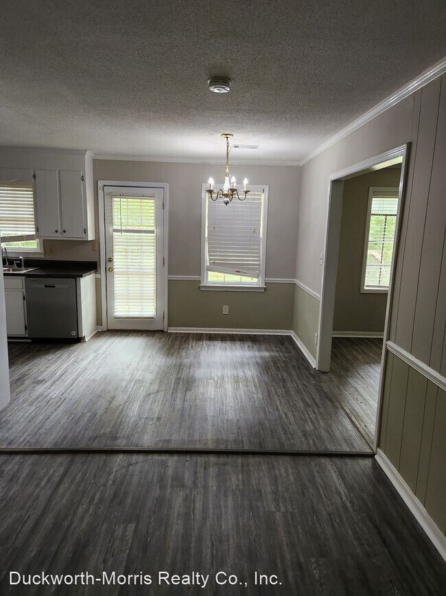 Building Photo - 3 br, 2 bath House - 345 42nd Street E