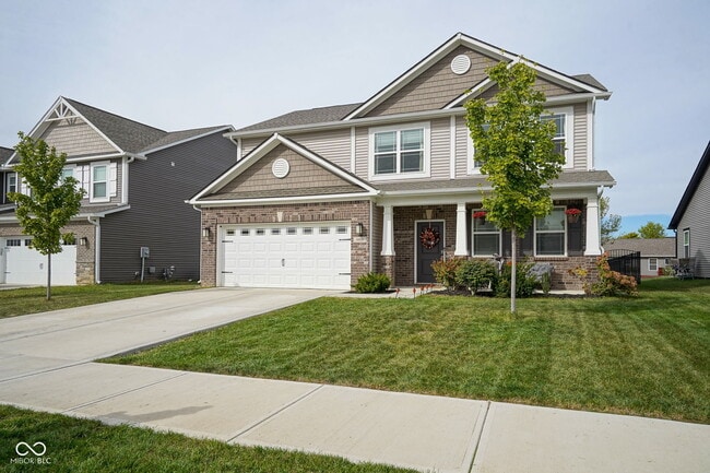 Building Photo - 6810 Birmingham Ave