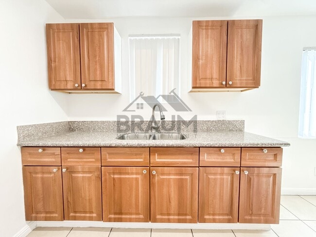 Building Photo - 19401 Haynes St