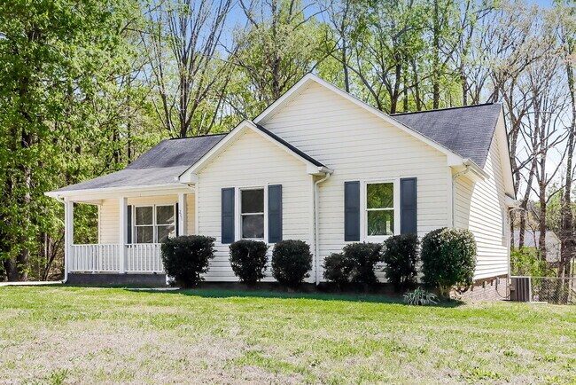 Building Photo - 200 Laurel Creek Dr