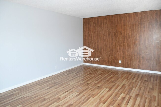 Foto del edificio - 8420 E Edgemont Ave