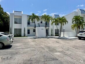 Building Photo - 974 NW Spruce Ridge Dr