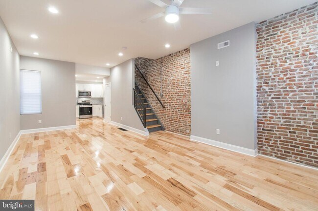 Building Photo - 431 Mifflin St