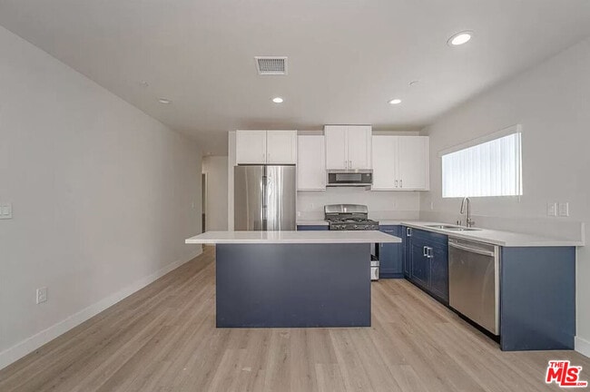 Foto del edificio - 204 E 29th St