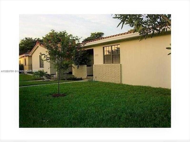 Building Photo - 3400 S Le Jeune Rd