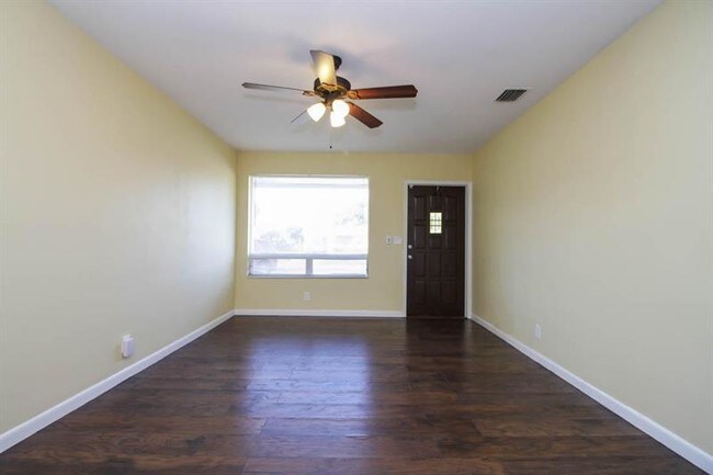 Foto del edificio - 3260 NW 16th St