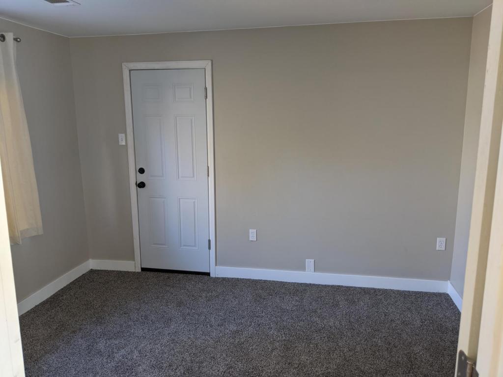 Foto principal - 770 Douglas Ave