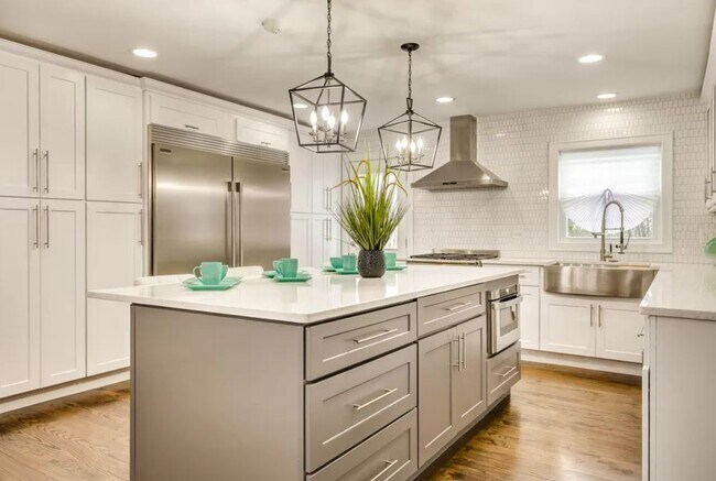 Foto del edificio - 104 Columbia Ave