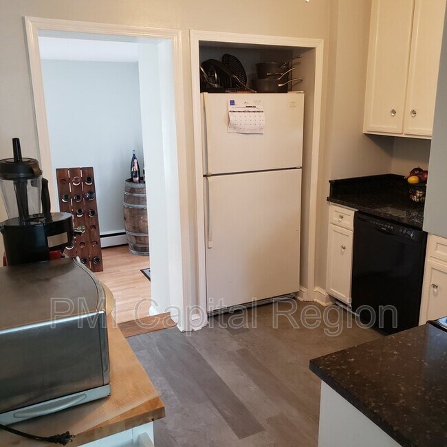 Foto del edificio - 8901 Seneca Ln