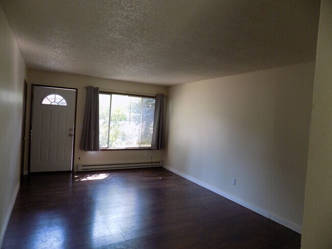 Building Photo - 2935 SW 170th Ave