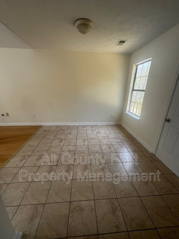 Building Photo - 4778 Creekside Pl