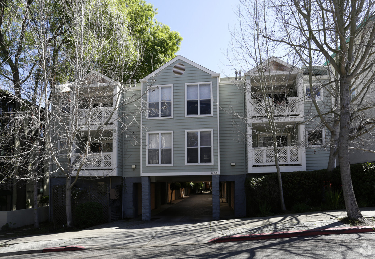 Building Photo - Vernon Park Apartments