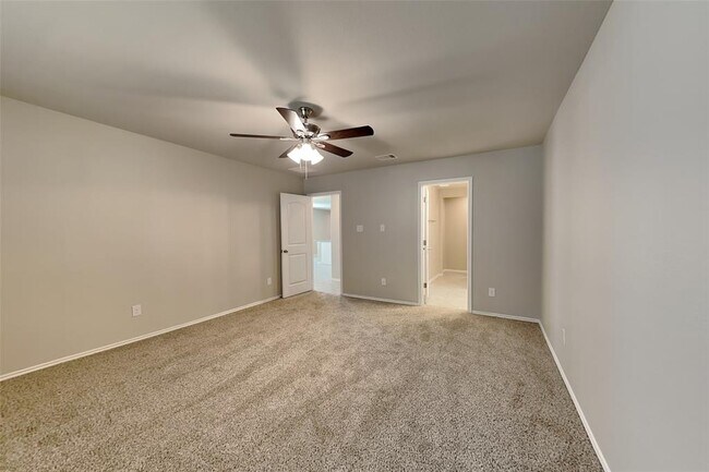 Foto del edificio - 23822 Bluewood Trace