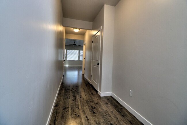 Building Photo - Legacy Farms Home with 6 Bedrooms!