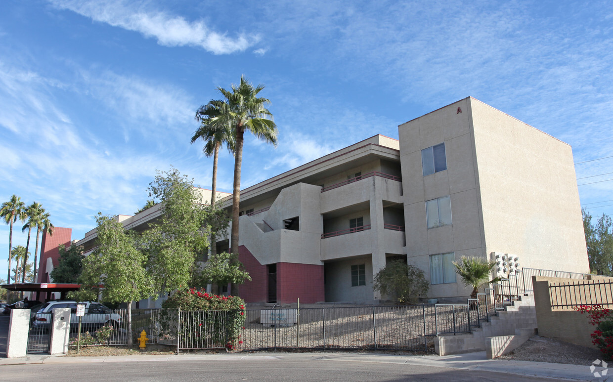 Papago Fairways - Apartments in Phoenix, AZ | Apartments.com