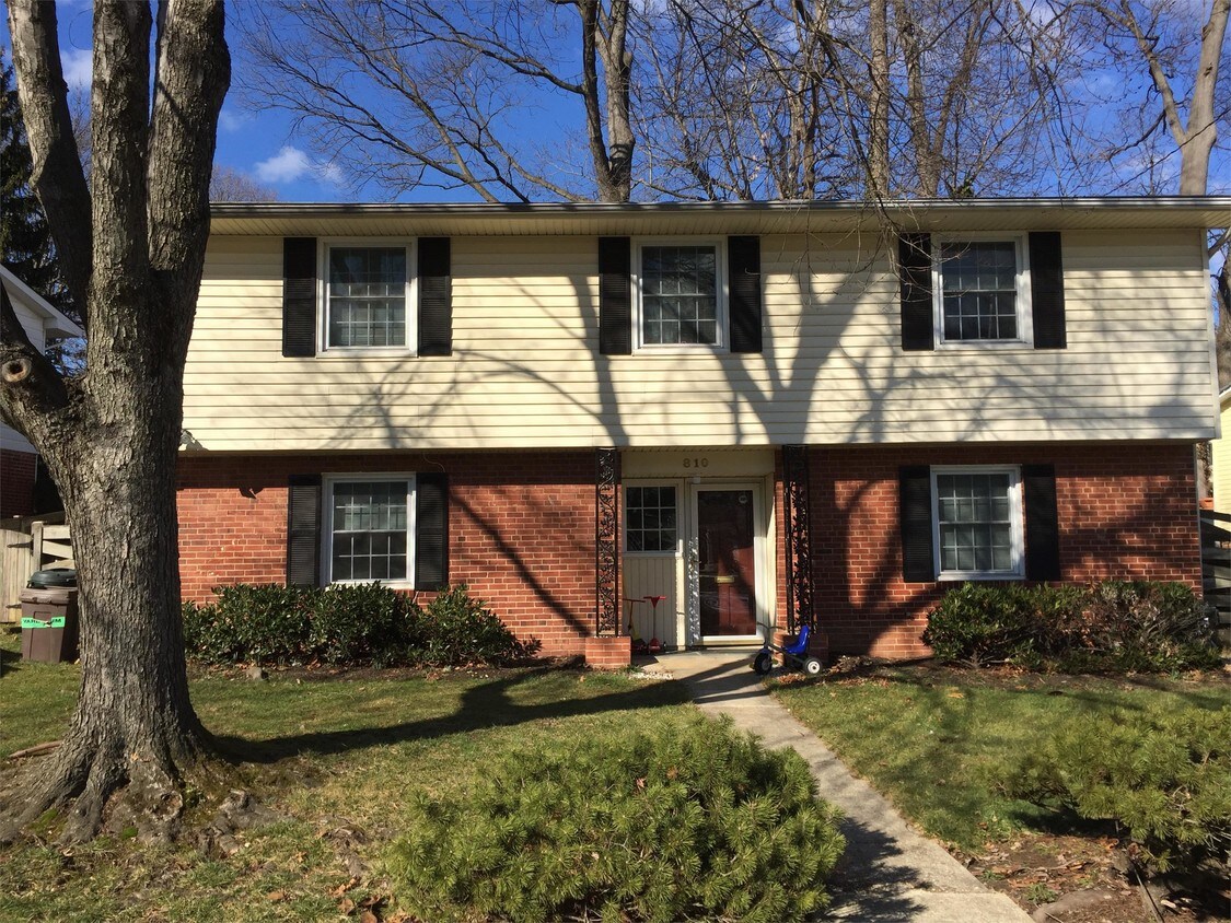 810 Loxford Terrace, Silver Spring, MD 20901 House for Rent in Silver Spring, MD