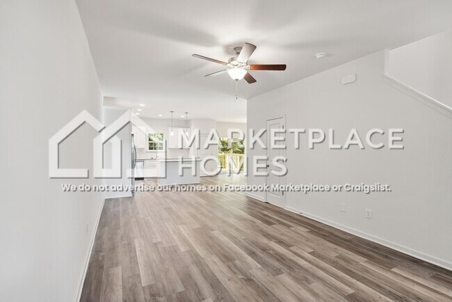 Foto del edificio - 3719 Oakwood Rd