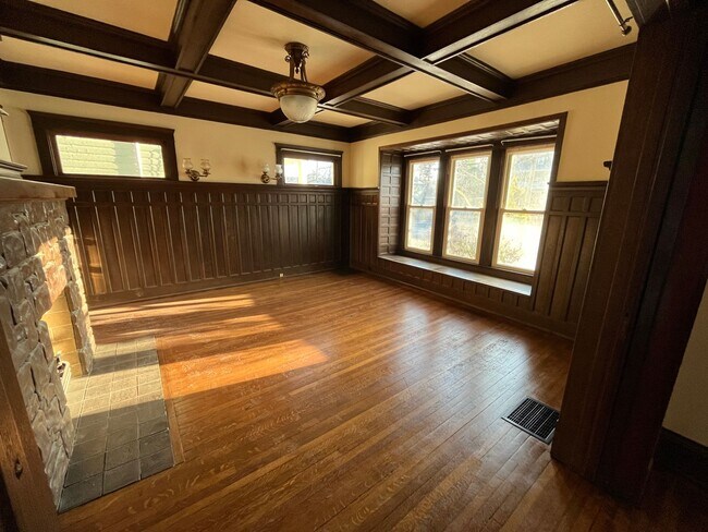 Foto del edificio - 896-900 Grove Street