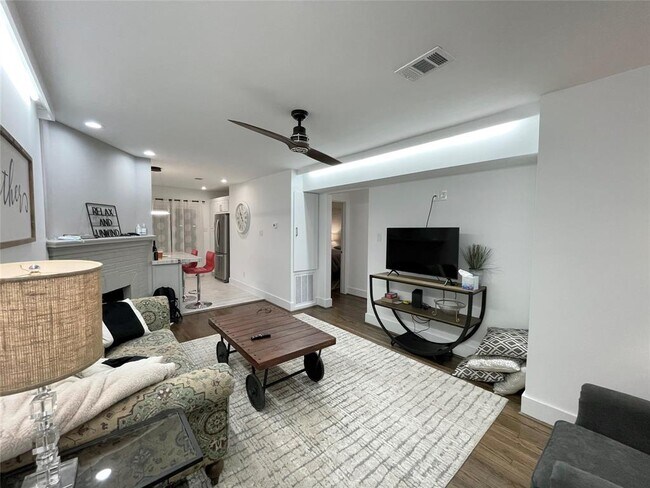 Foto del edificio - 403 Avondale St
