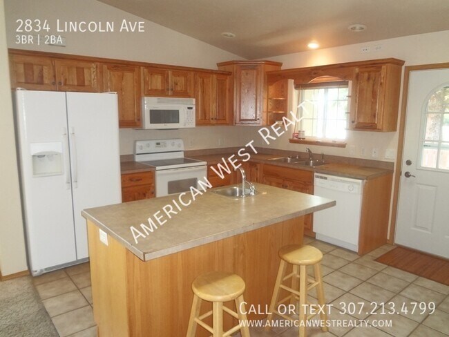 Foto del edificio - 2834 Lincoln Ave